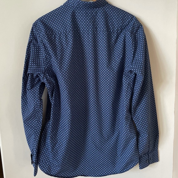 H&M, Men’s Dress Shirt, SZ L - Picture 3 of 8